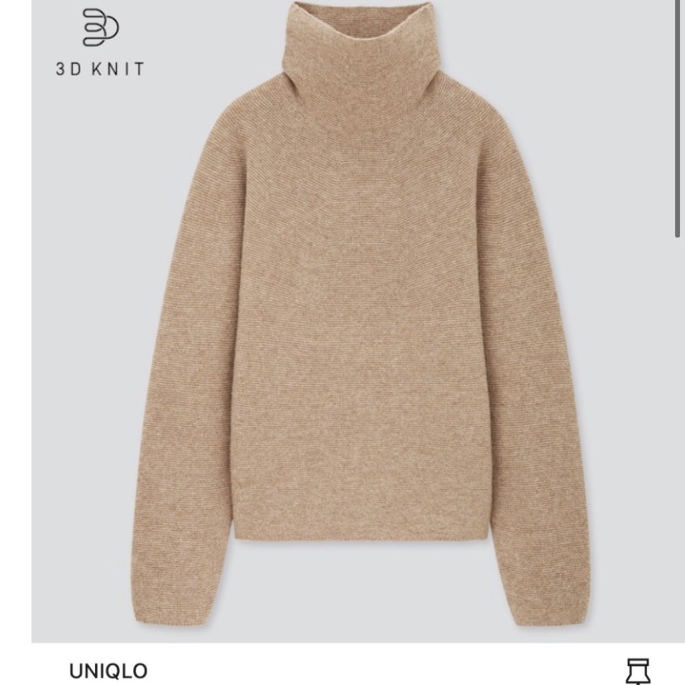 Uniqlo Women’s Knit Lambswool Turtleneck XS
